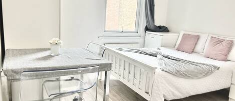 1 slaapkamer, wifi, beddengoed