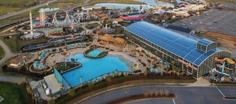 RV Pad w/Pool, Pickleball, Go Carts & Putt-Putt