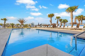 Outdoor pool, a heated pool