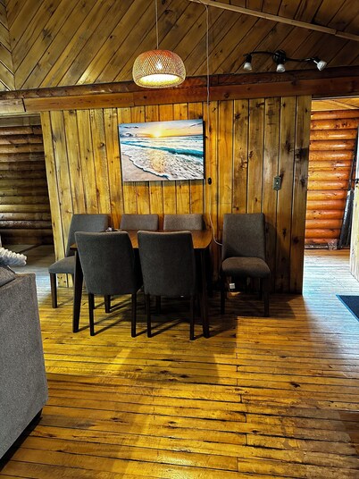 Cozy rustic cabin in the beautiful moose mountains. At Kenosee Lake Saskatchewan