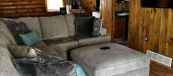 Cozy rustic cabin in the beautiful moose mountains. At Kenosee Lake Saskatchewan