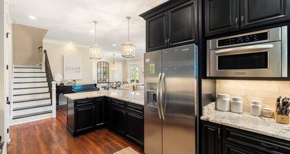 Book Now for 2026! Discounts offered! Walk to the beach, restaurants, pool.....