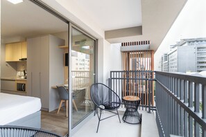 Studio | Veranda