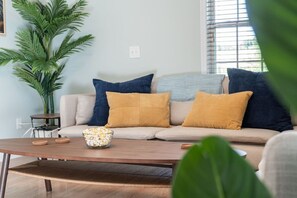 Smart TV, video games, ping pong, stereo