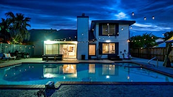 Piscina a l'aire lliure