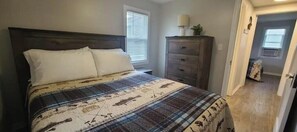 2 bedrooms, WiFi, bed sheets