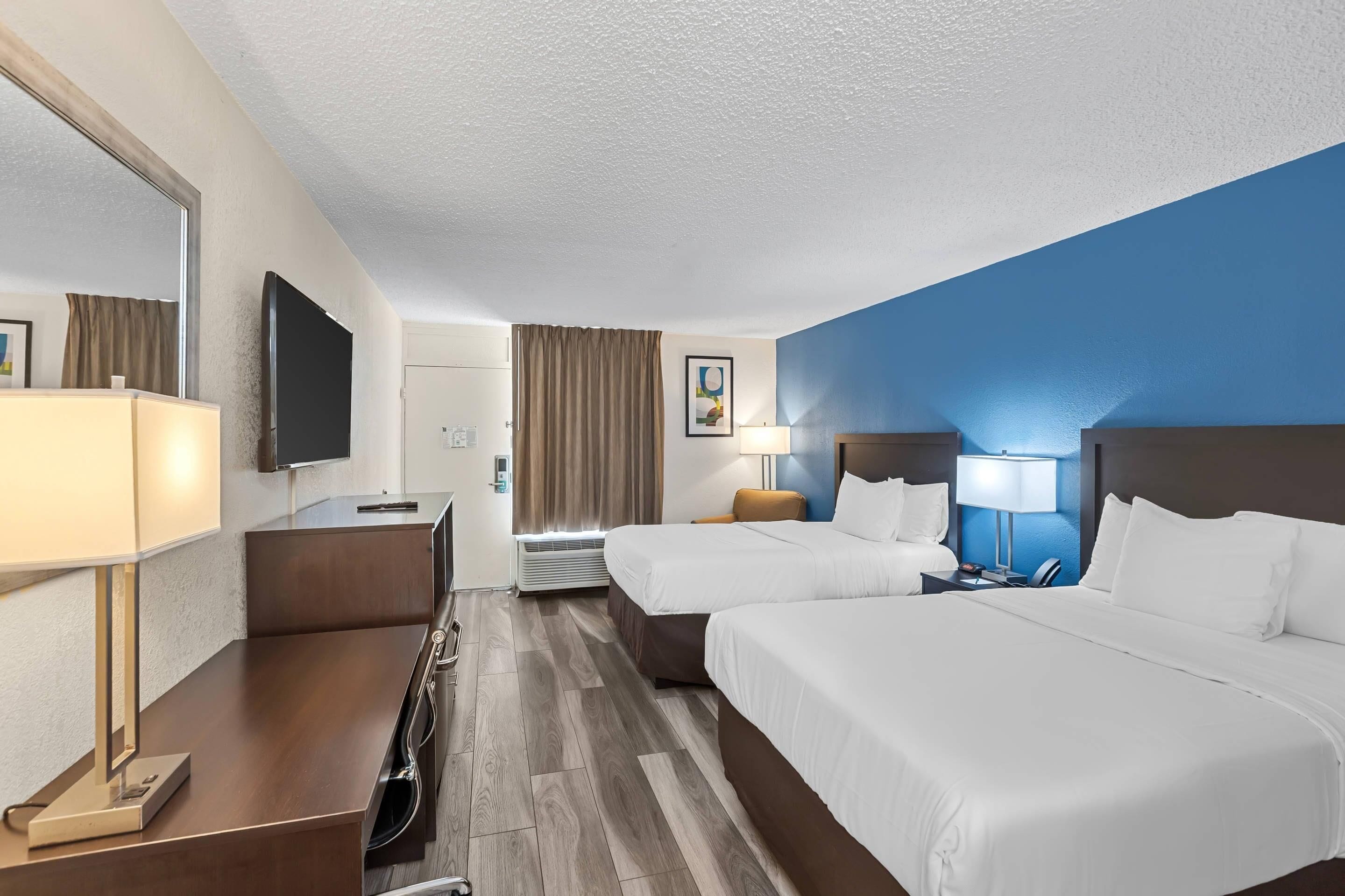 Standard Room, 2 Double Beds, Non Smoking | Laptop workspace, iron/ironing board, free WiFi