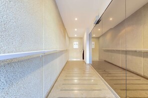 Apartment | Interior - Apartment in Roses by the Waterfront (Roses)