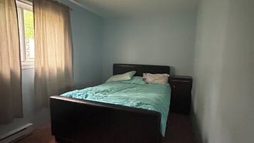 2 bedrooms, in-room safe, WiFi, bed sheets