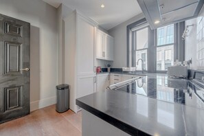 Private kitchen - Oxford Hub (London)