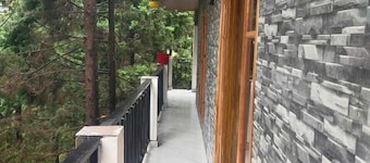 ZenDen 优雅山丘