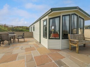 Outdoor dining - Cae Carreg (Amlwch)