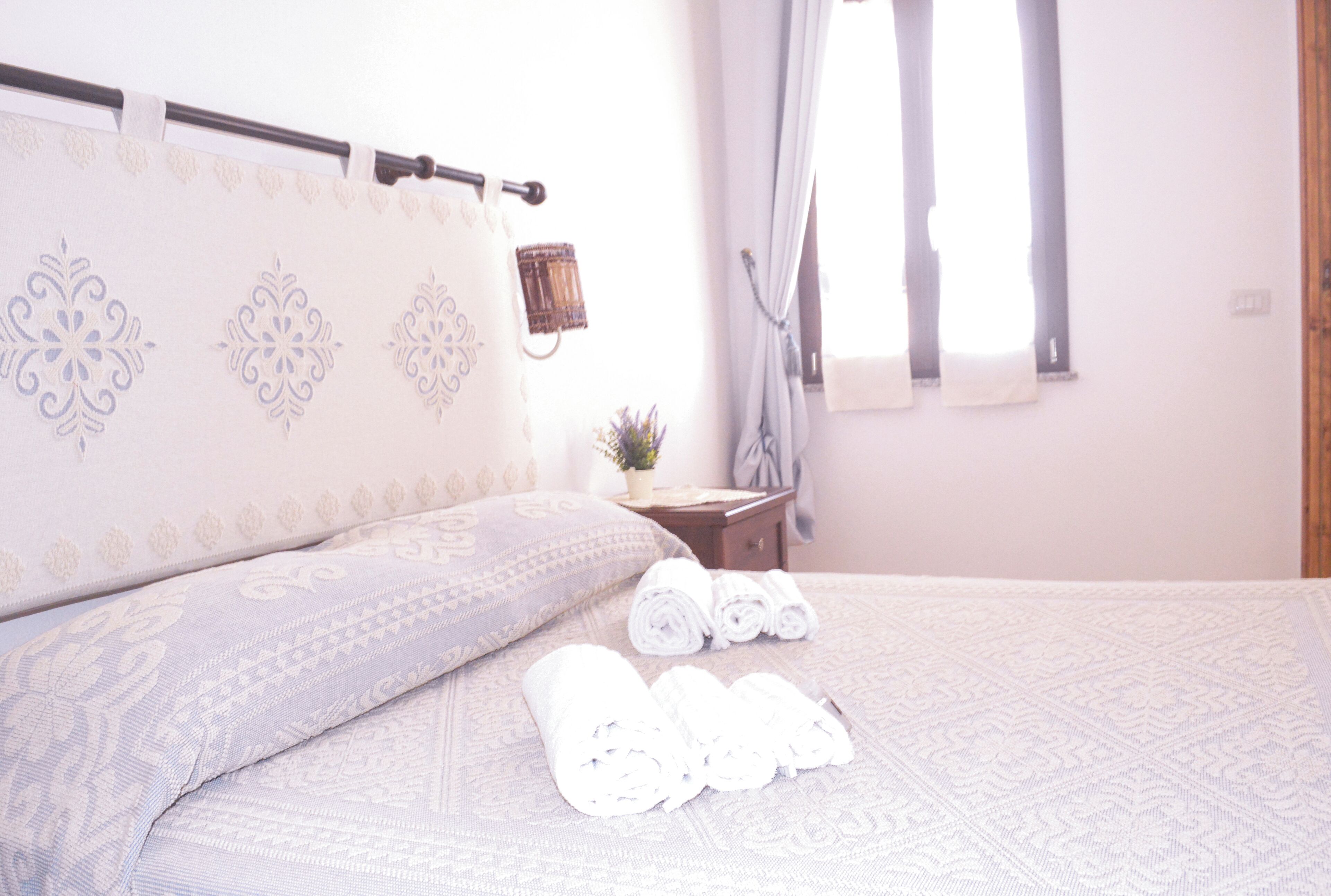 2 多间卧室、旅行婴儿床、免费 WiFi、床单