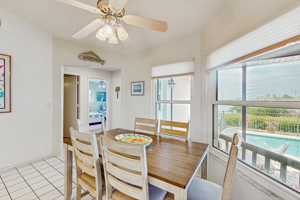 Dining - Waterfront pool home, family friendly, close to beaches with AC, WD and WIFI (Englewood)