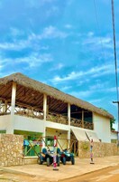 Fachada de la propiedad