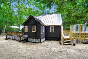 Exterior - Relaxing A-Frame with Hot Tub and Lake Access (Denmark)