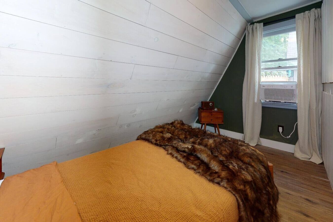 3 chambres, bureau, Wi-Fi, draps fournis