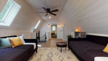 3 slaapkamers, een bureau, wifi, beddengoed