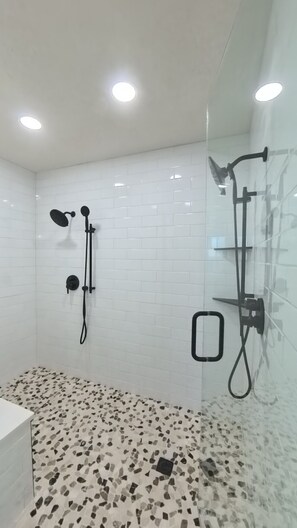 Hair dryer, towels - Gulf Front 3 Bedroom 3 Bath Condo (Navarre)