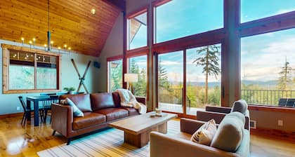 Modern mountain home with two cabins, hot tub & stunning views