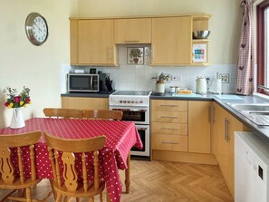 Dishwasher - Bill's House - UK48887 (Belford)