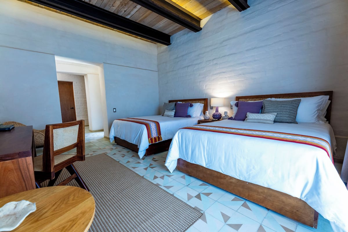 Standard-Doppelzimmer, Bergblick