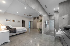 5 Schlafzimmer, Bügeleisen/Bügelbrett, kostenloses WLAN, Bettwäsche