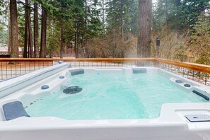Bañera de hidromasaje exterior