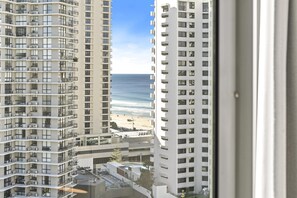 Interior - Comfy Standard Studio Unit in Surfers Paradise. LEG 1302 - 5N - NB (Surfers Paradise)