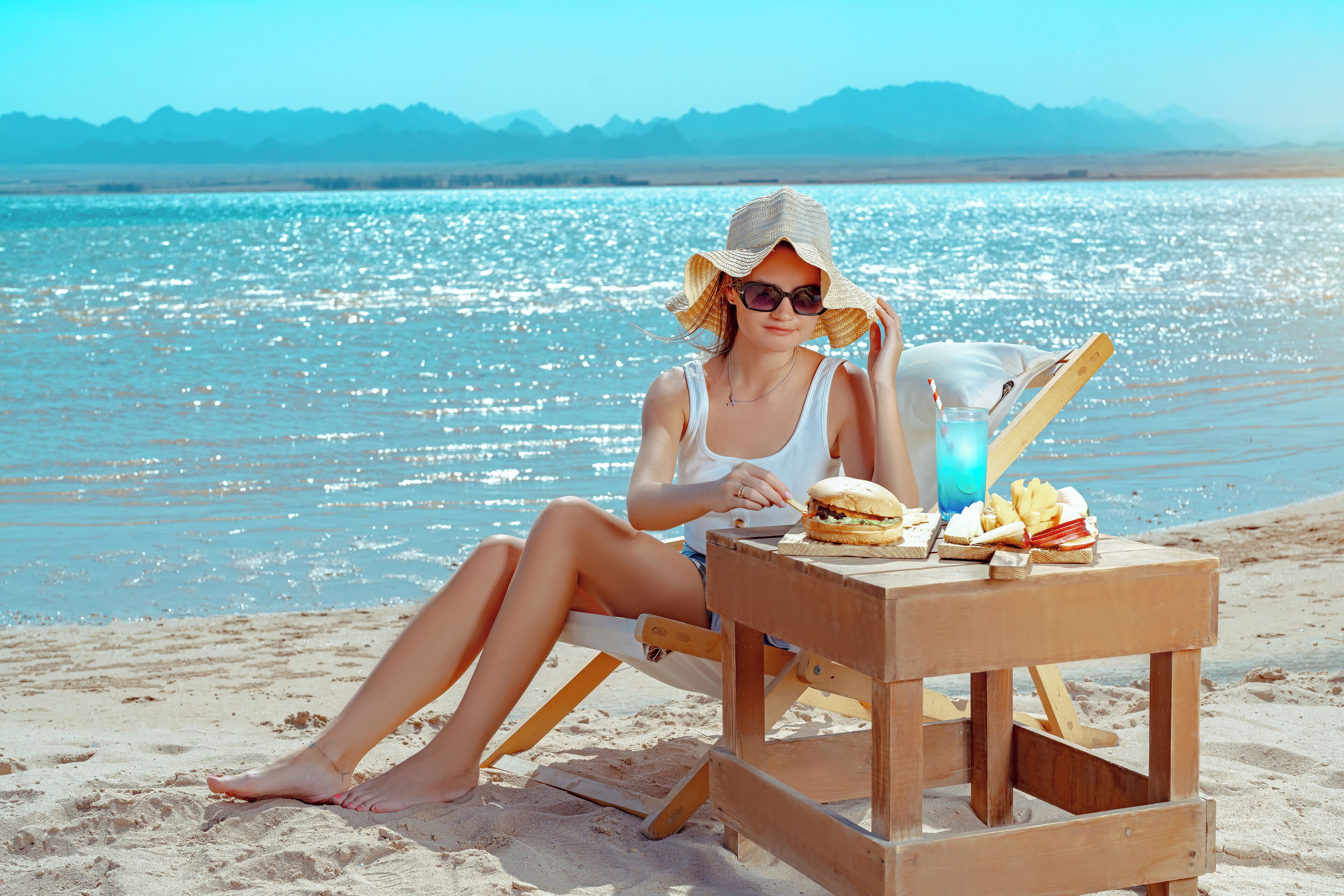 Private beach nearby, free beach shuttle, sun loungers, beach umbrellas