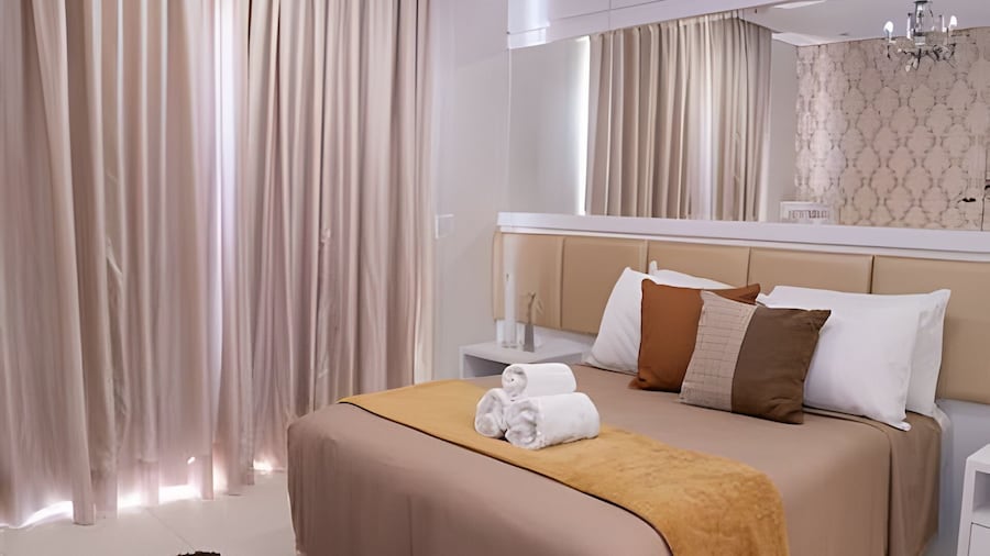 Sobrado 1 Suite 2 quartos AC 1km Shop JL