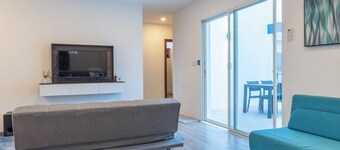 Stylish apartment with Private Terrace