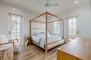 4 bedrooms, iron/ironing board, travel crib, internet - Gorgeous home with ocean views, balconies, elevator & pond - steps from beach! (Port Aransas)