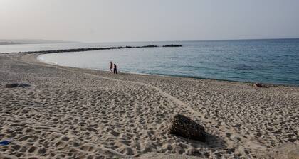 Casa Vacanza "Apri il Cancello e sei in Acqua"