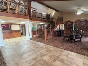 Lobby sitting area - Fairbridge Inn & Suites McAlester (McAlester)