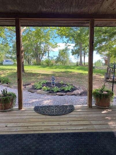 Spacious Farmhouse in Quiet Private Community 7Bedroom  4.5 Bathrooms