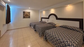 Classic Triple Room, Multiple Beds - Hotel Tampico (San Luis Potosí)