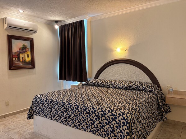 Comfort Room, 1 King Bed