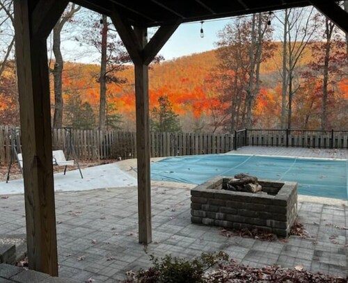 ing Suite Near I-64~Nat Park~Mtn View~Game Room!