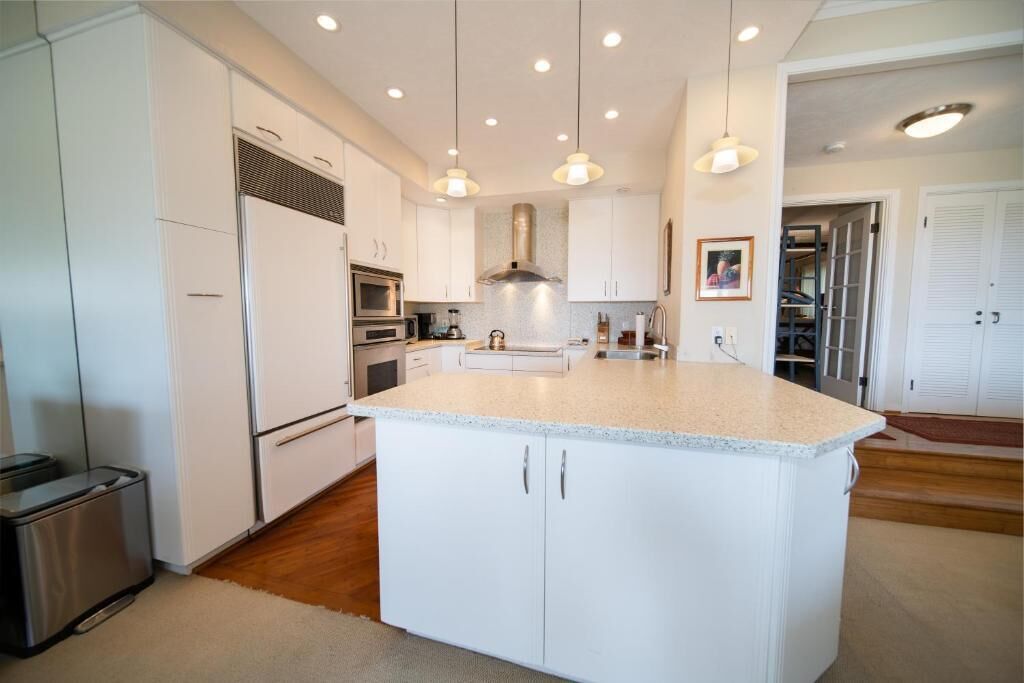 Oceanfront Maui Villa | 1 King Bed | Near Kapalua Beach And Tourist Attractions - Maui, HI