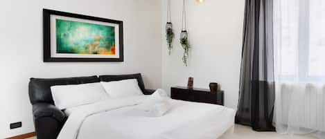 1 habitación, tabla de planchar con plancha, wifi y ropa de cama