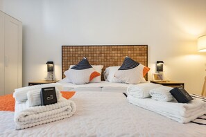 2 bedrooms, WiFi, bed sheets - Casa Maria Teresa by Rentbeat (Roma)