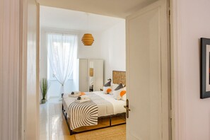 2 bedrooms, WiFi, bed sheets