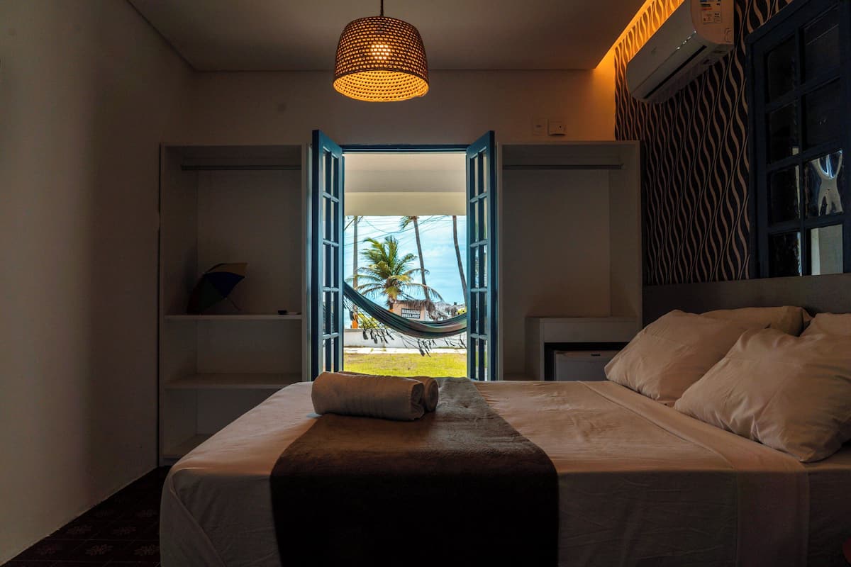 Kolmen hengen deluxe-huone, rantanäköala (AMALFI) | Ilmainen Wi-Fi