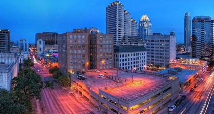 Lux 1B w Pool Near Toyota HQ, The Star, Legacy Wes