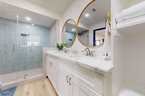 Assecador de cabells i tovalloles 