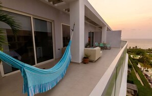 Departamento exclusivo | Restaurante al aire libre