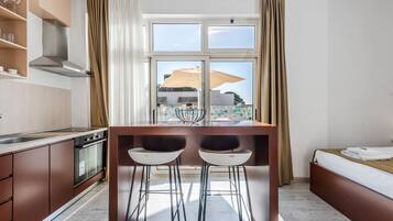 Strykejern/-brett, wi-fi og sengetøy