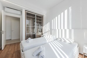 2 bedrooms, iron/ironing board, free WiFi, bed sheets - Seaside Retreat | Green Coast by PikHost (Palasë)