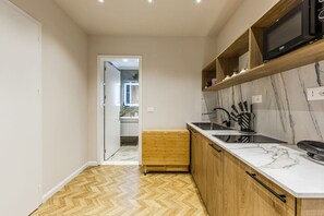 Fridge, microwave, stovetop, toaster